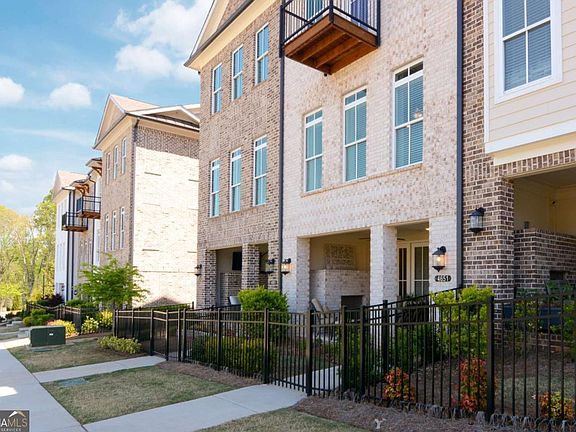 3rd image of 4651 Lanarc Dr