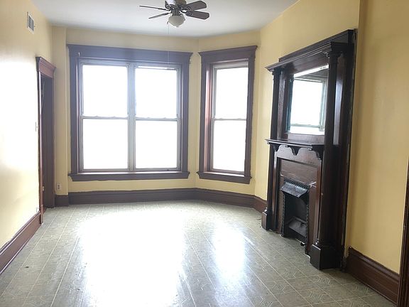 2nd image of 1834 N Kimball Ave APT 2