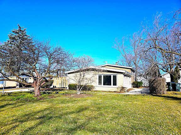 2nd image of 3114 Greenbriar Dr