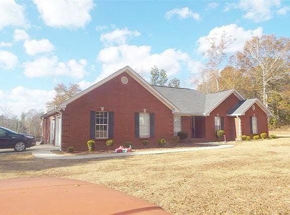2nd image of 352 Lee Rd