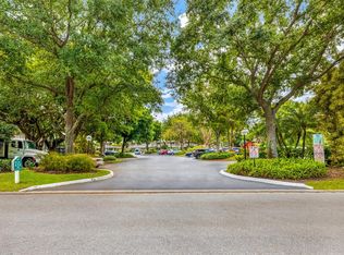 800 Cypress Grove Dr APT 402, Pompano Beach, FL 33069
