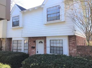 3850 Willow Springs Ln, Houston, TX 77080