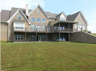 1794 Trickum Rd, Rocky Face, GA 30740