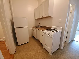 Rented by Manhattan Best Realty, Inc.