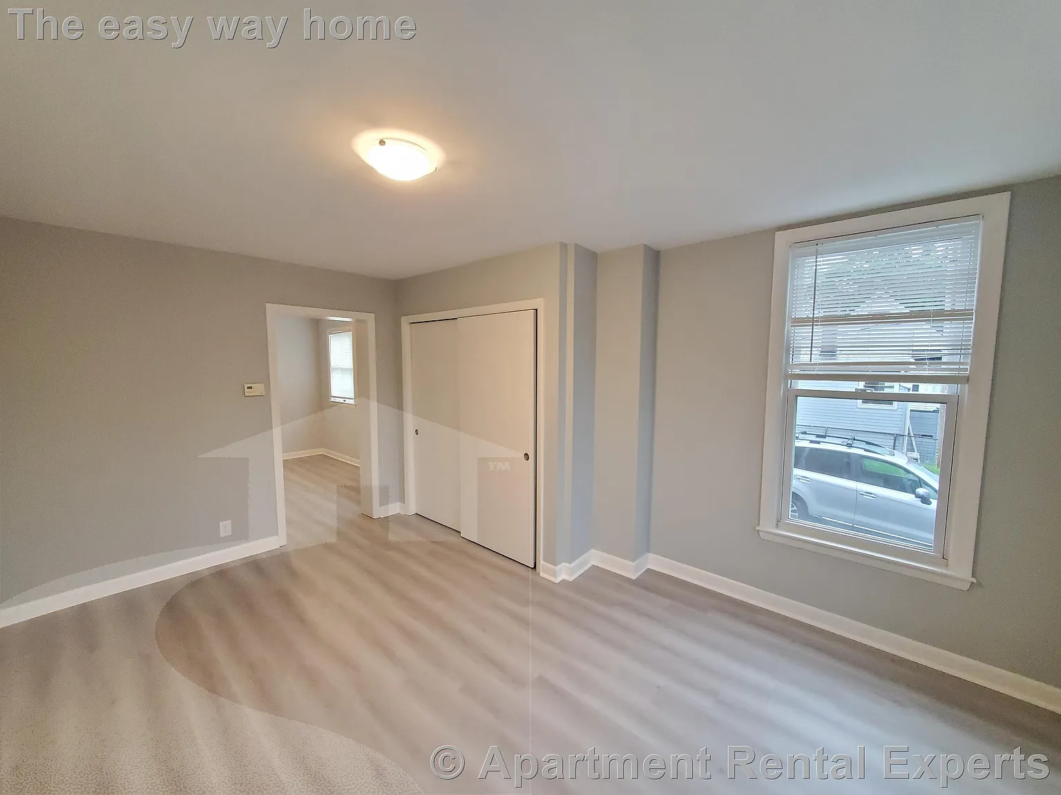 Studio, $2,300 — Photo 4