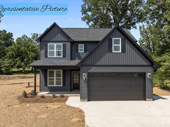 3rd image of 1004 Speight Rd