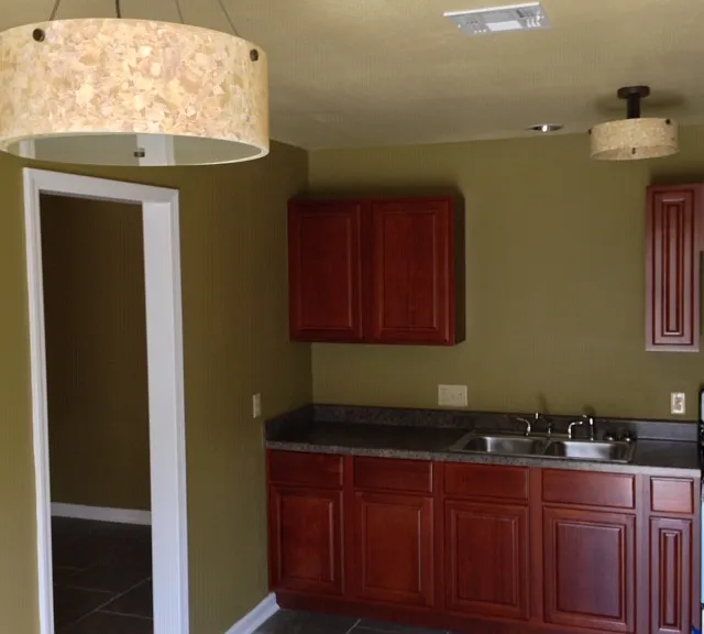 288 Meadows Dr — Photo 9