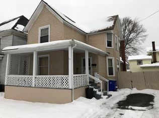 211 E Oak Orchard St, Medina, NY 14103