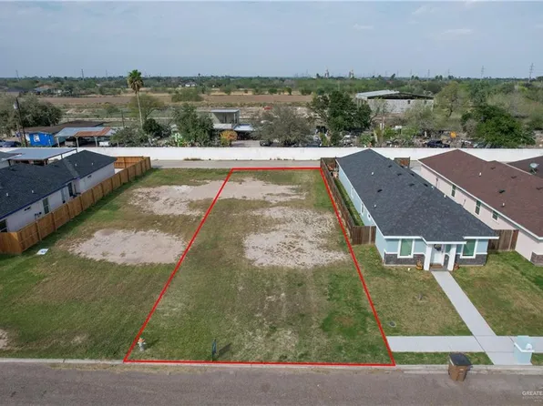 3225 Navigator Dr, Edinburg, TX 78541
