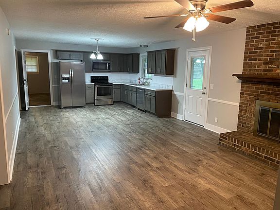 2nd image of 1606 Valleywood Way