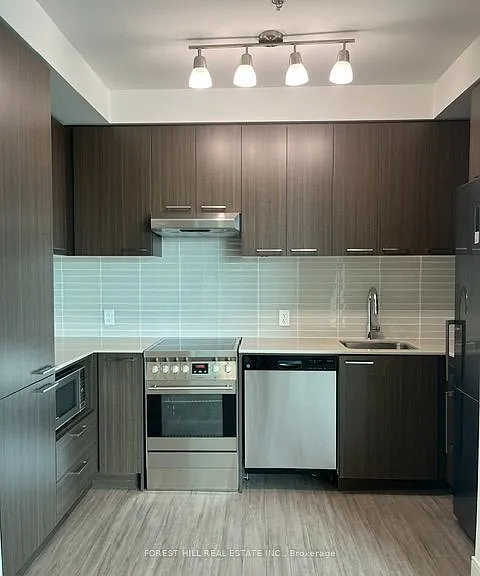 310 Tweedsmuir Ave #717 — Photo 9