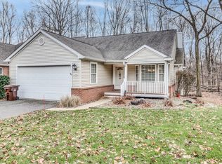 208 Chauncey Ct, Marshall, MI