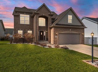 10312 Nelson St, Winfield, IN 46307