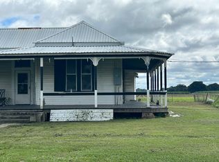 7016 Loreauville Rd, New Iberia, LA 70563