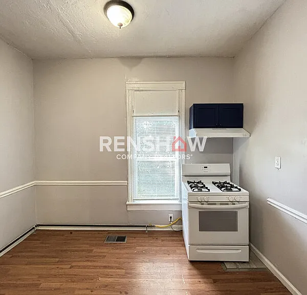 1817 Edward Ave — Photo 19