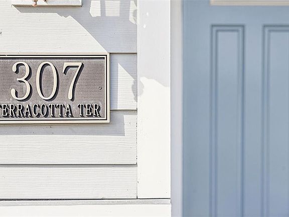 2nd image of 307 Terracotta Ter