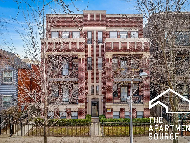 3229 N Kenmore Ave #3 — Photo 6