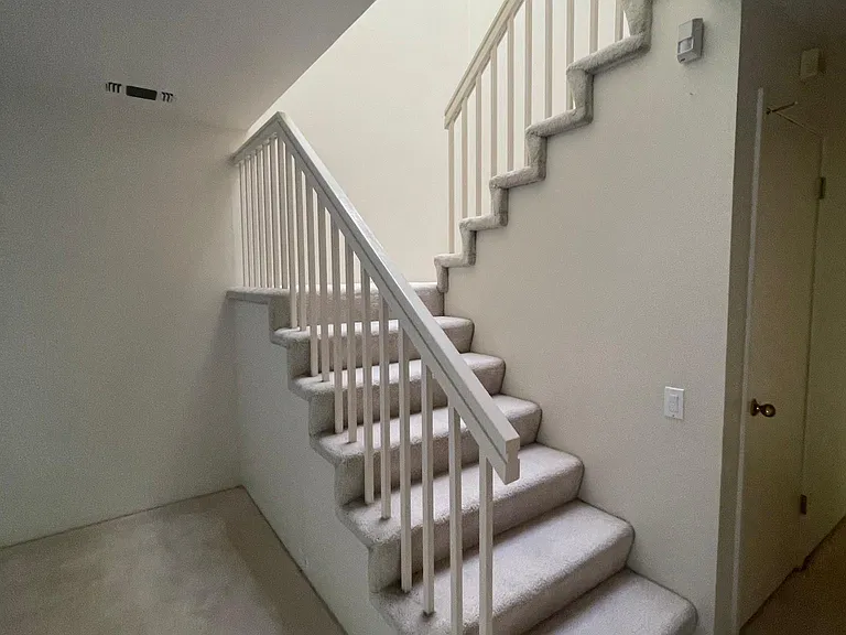 1915 Discovery Village Ln — Photo 10
