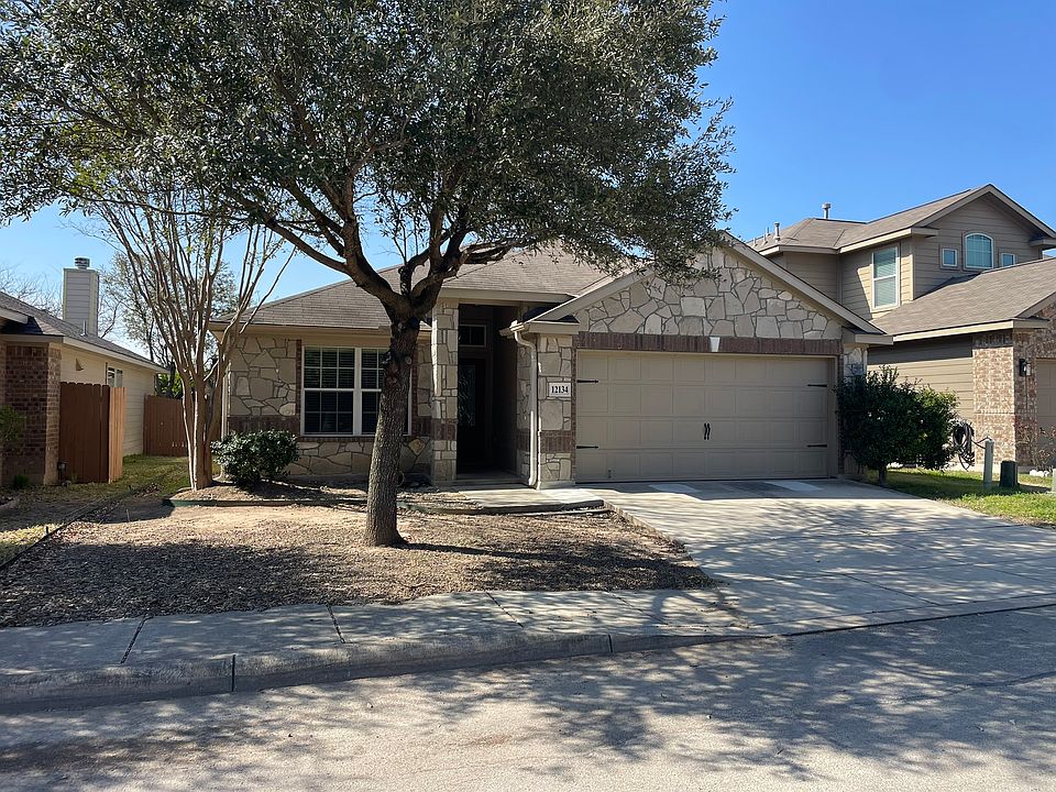 1st image of 12134 Dawes Point