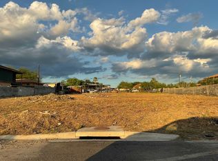 261 Amanecer Rd, Laredo, TX 78043