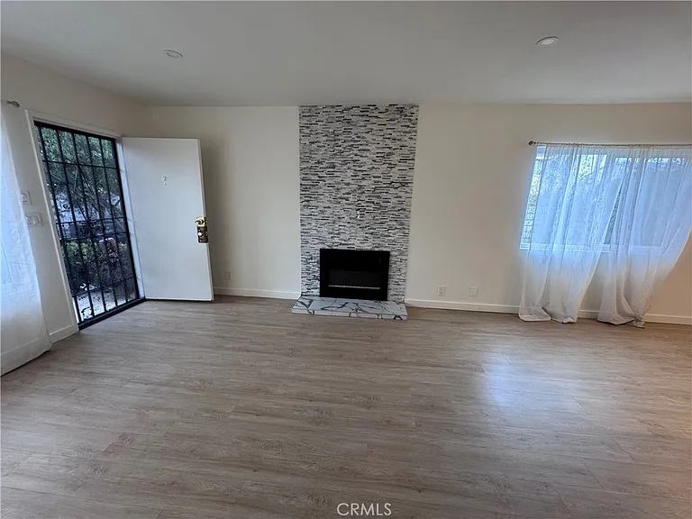 40 S Venice Blvd #2 — Photo 13