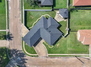 115 N 10th St, Mabank, TX 75147