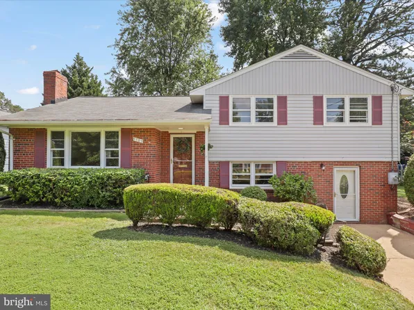 7107 Galesville Pl, Annandale, VA 22003