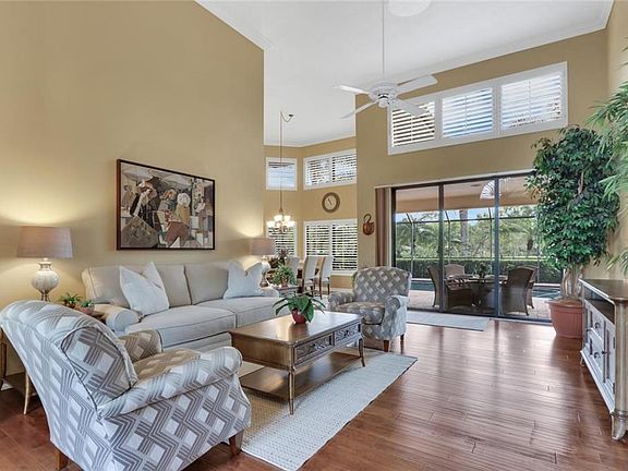 5th image of 4910 SW Parkgate Blvd