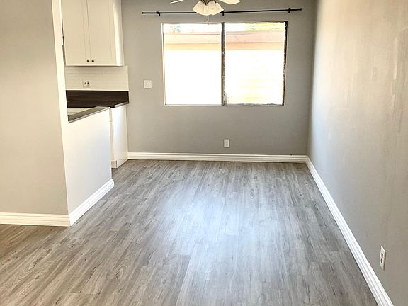 2nd image of 10925 Pioneer Blvd