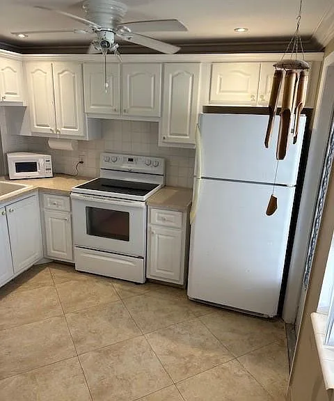 1889 S Ocean Dr #412 — Photo 3