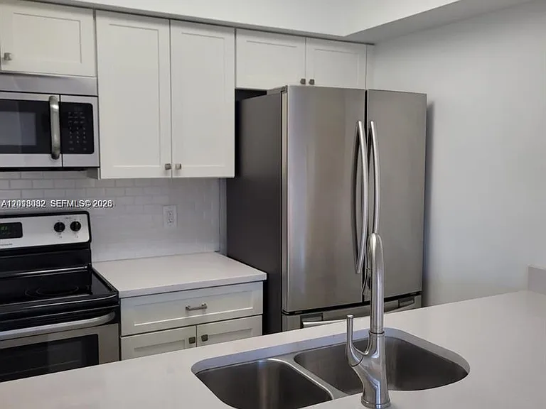 10001 W Atlantic Blvd #324 — Photo 4