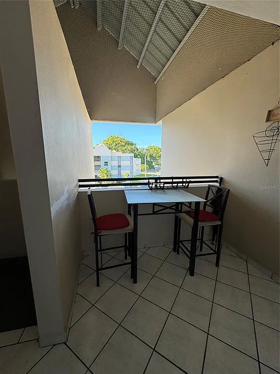 3 bed, 2.0 bath, 1134 sqft, $1,650 — Photo 2