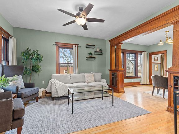 5th image of 1354 W 2nd St