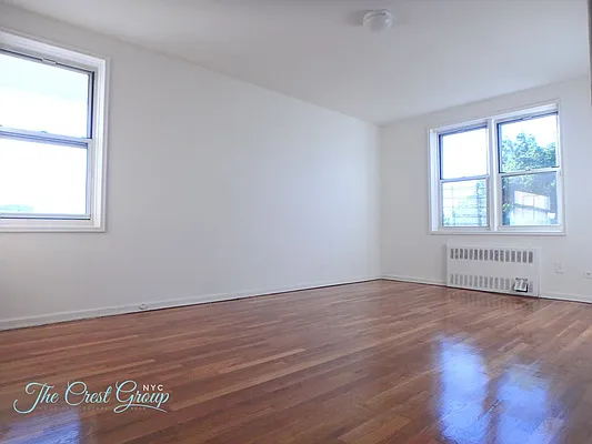 Rented by The Crest Group | media 18