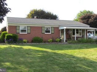 22 Clay Slate Rd, Oley, PA 19547