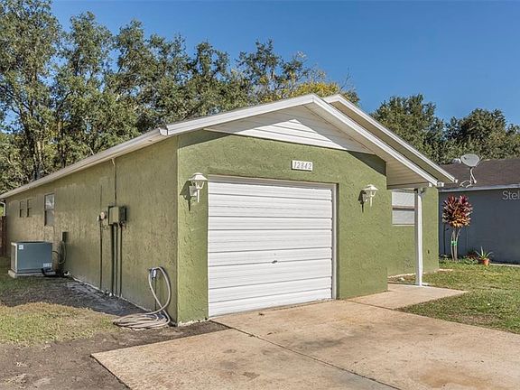 4th image of 12842 Kellywood Cir