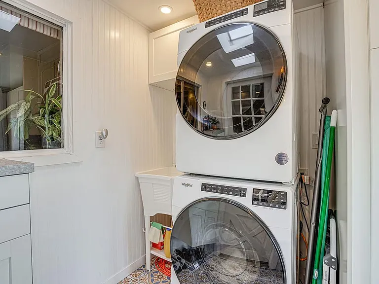 Laundry Room Cabinet