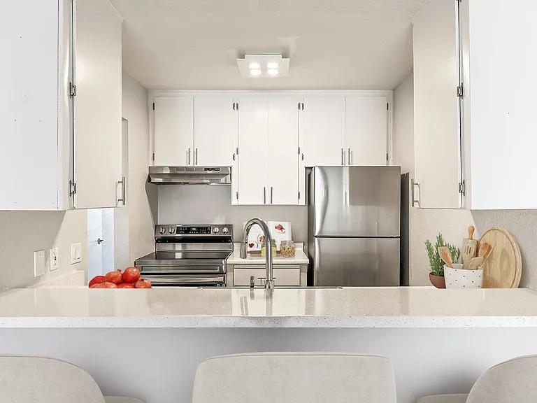 Echo Luxury Apartments — Photo 158