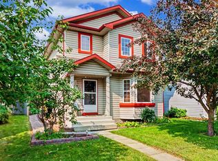311 E Erin Cir SE, Calgary, AB T2B3J1