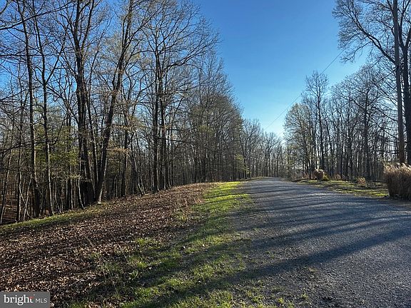 5th image of Crossings View Rd