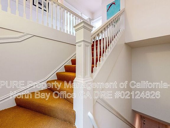 4th image of 2818 Sacramento St