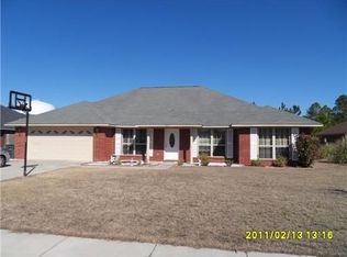 231 Slayton Cir, Hinesville, GA 31313