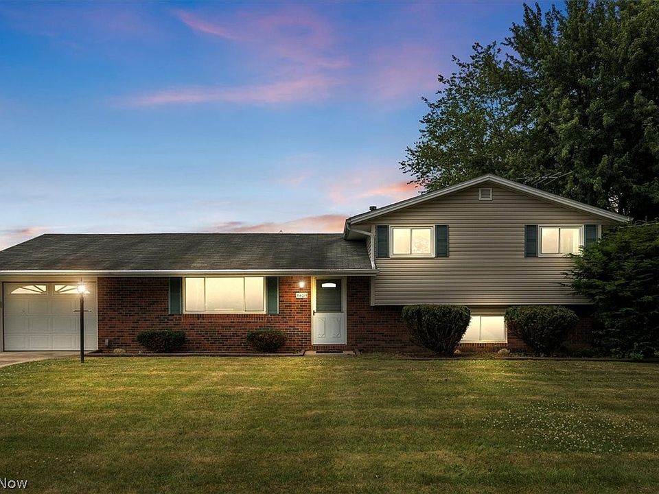 1st image of 34015 Luanne Dr