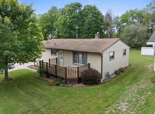 631 Elm St, Mishicot, WI 54228