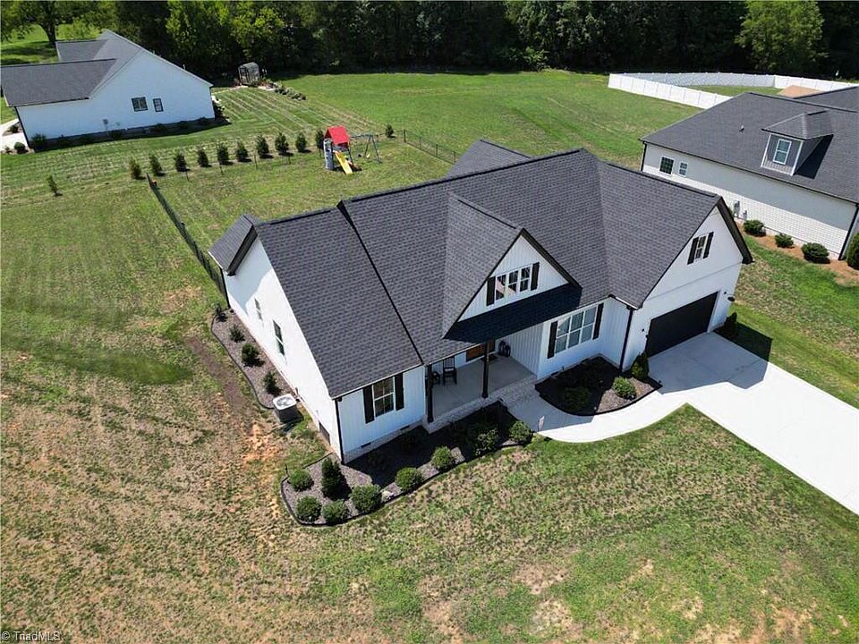 1st image of 116 Providence Trl