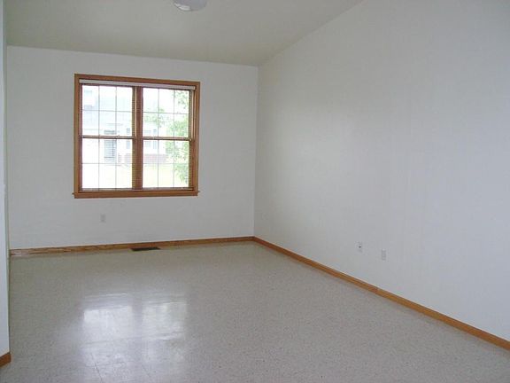 Spacious living room.