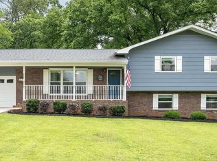 990 Charlotte Ave, Chattanooga, TN 37421
