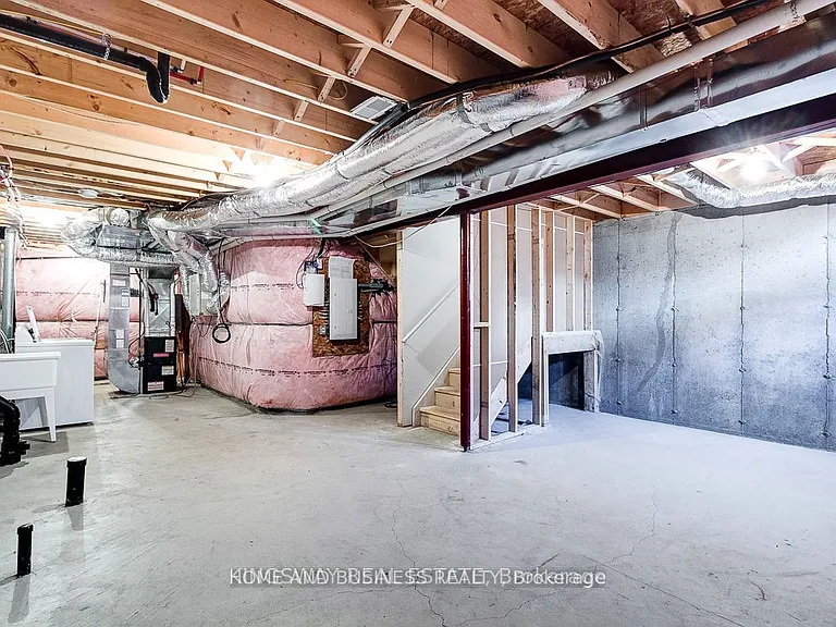 86 Bradbury Rd — Photo 28