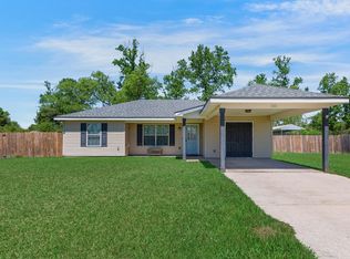 1101 Poydras Pl, Breaux Bridge, LA 70517