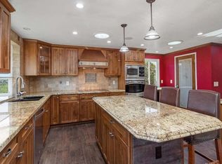 648 Morro Rd, Fallbrook, CA 92028